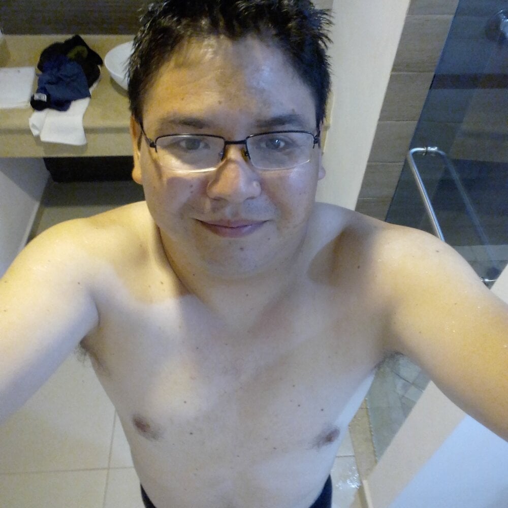 Imposstor_hot Chatroom