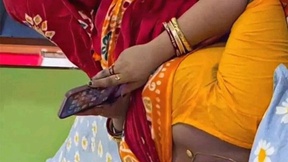 indian-oyo-boudi