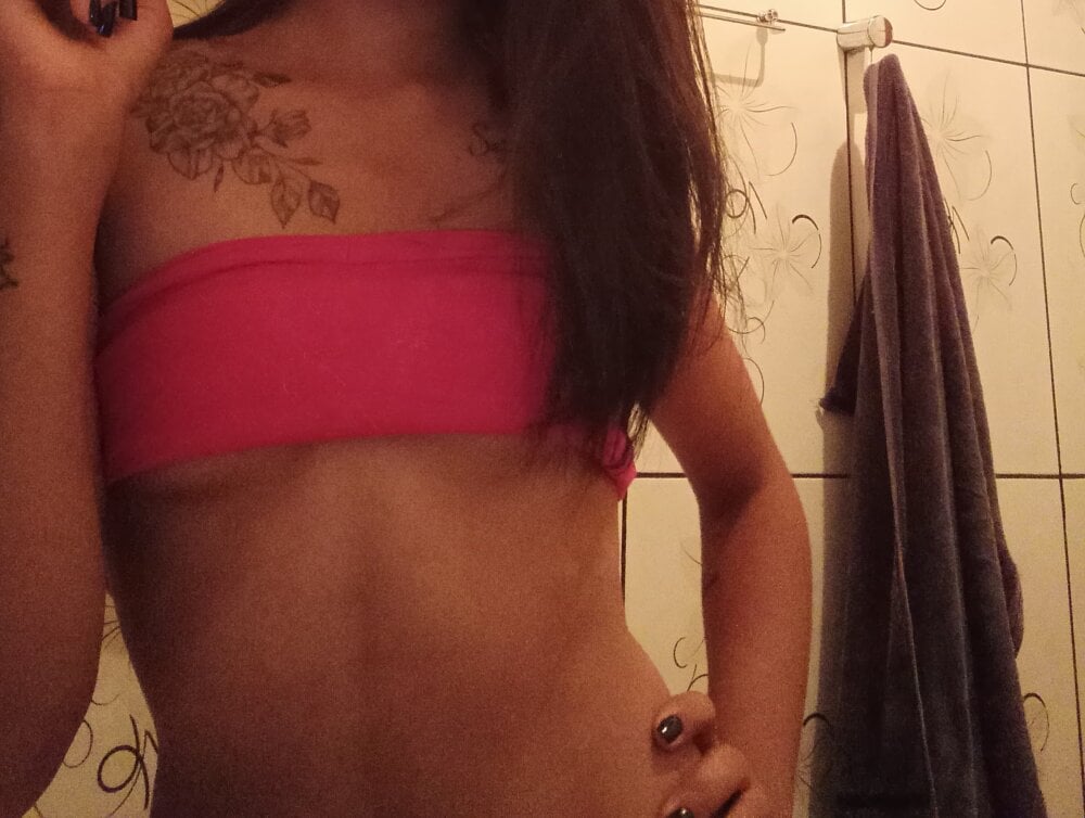 Indiazinha_ Chatroom