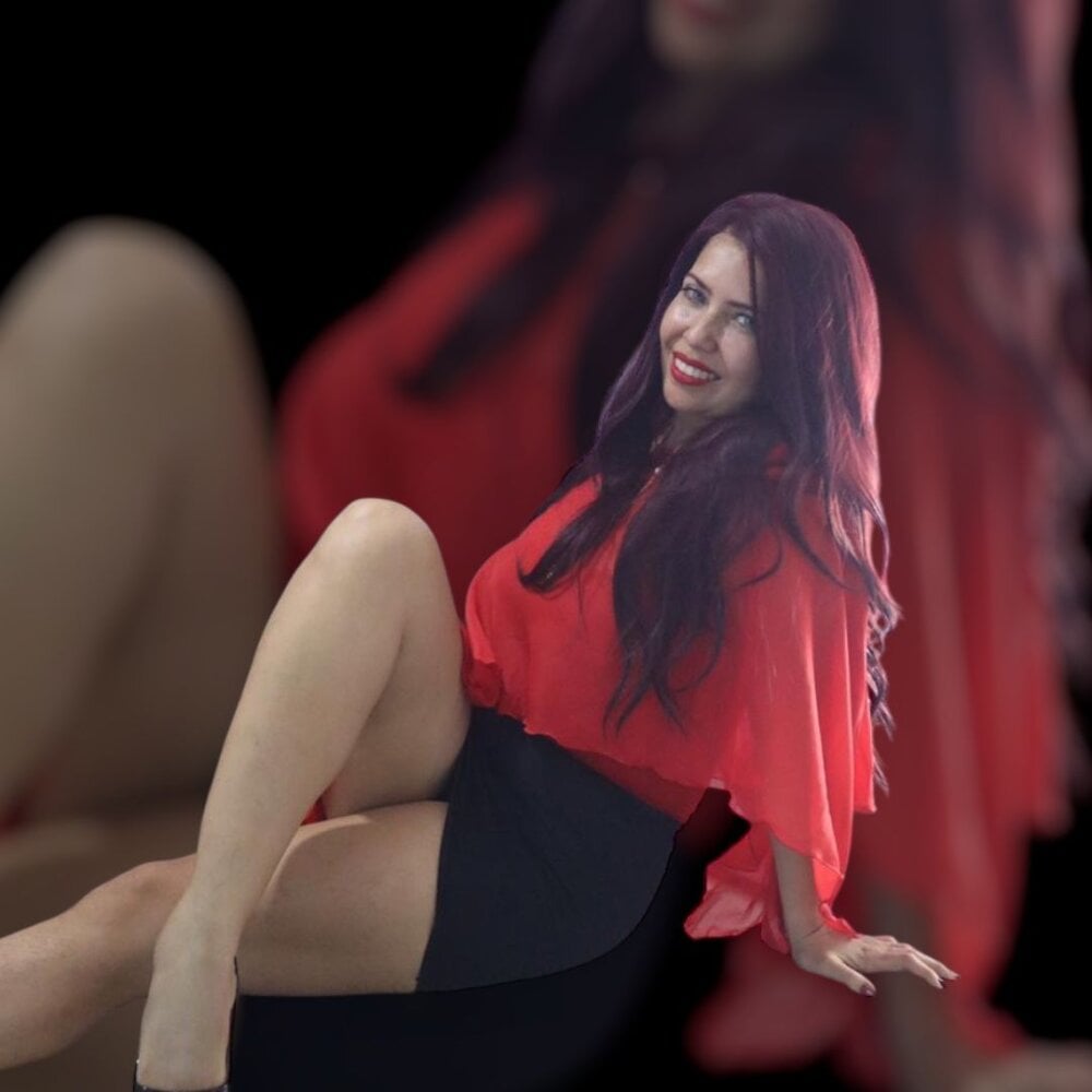 IsaSantoDomingo Chatroom