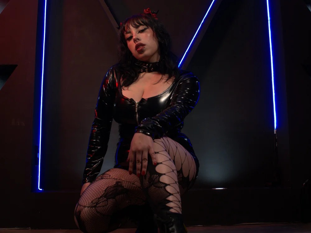 IsabelBathory Chatroom