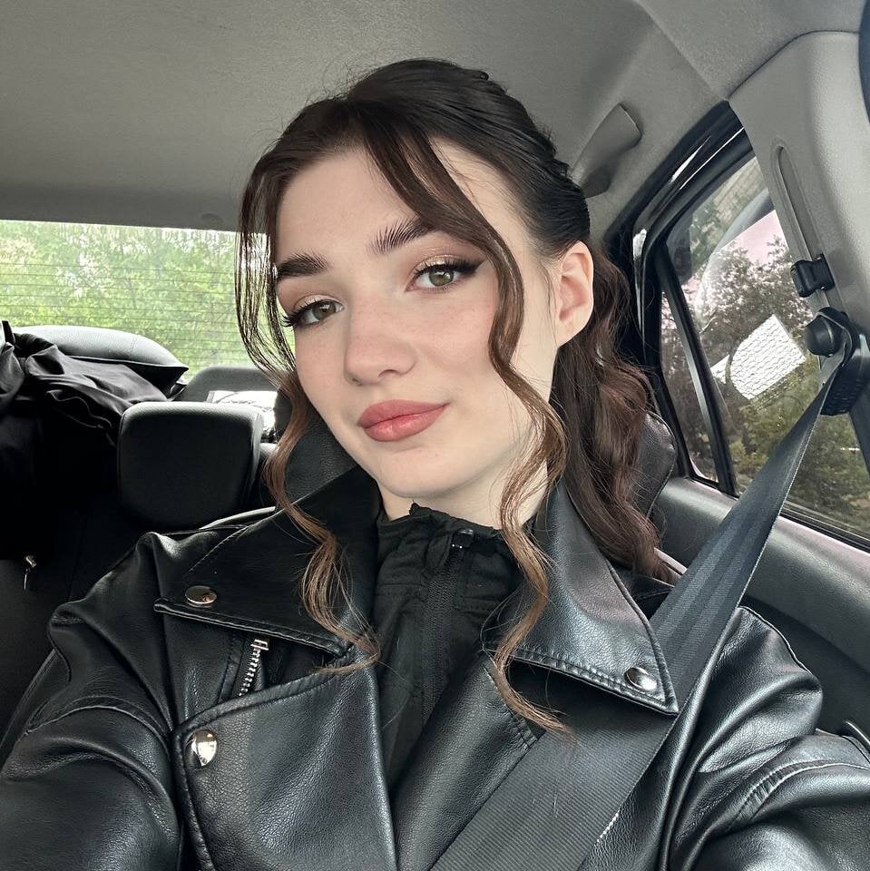 IsabellaWave Chatroom