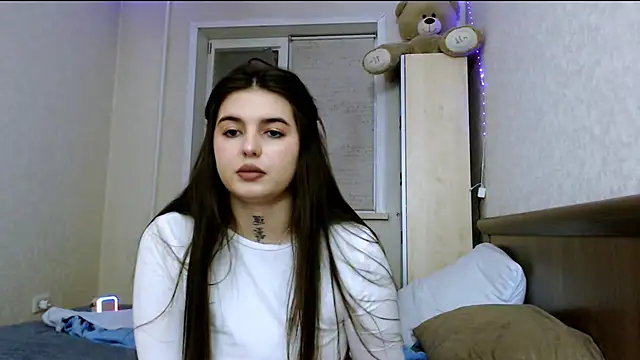 Isabella_Swaannn Chatroom