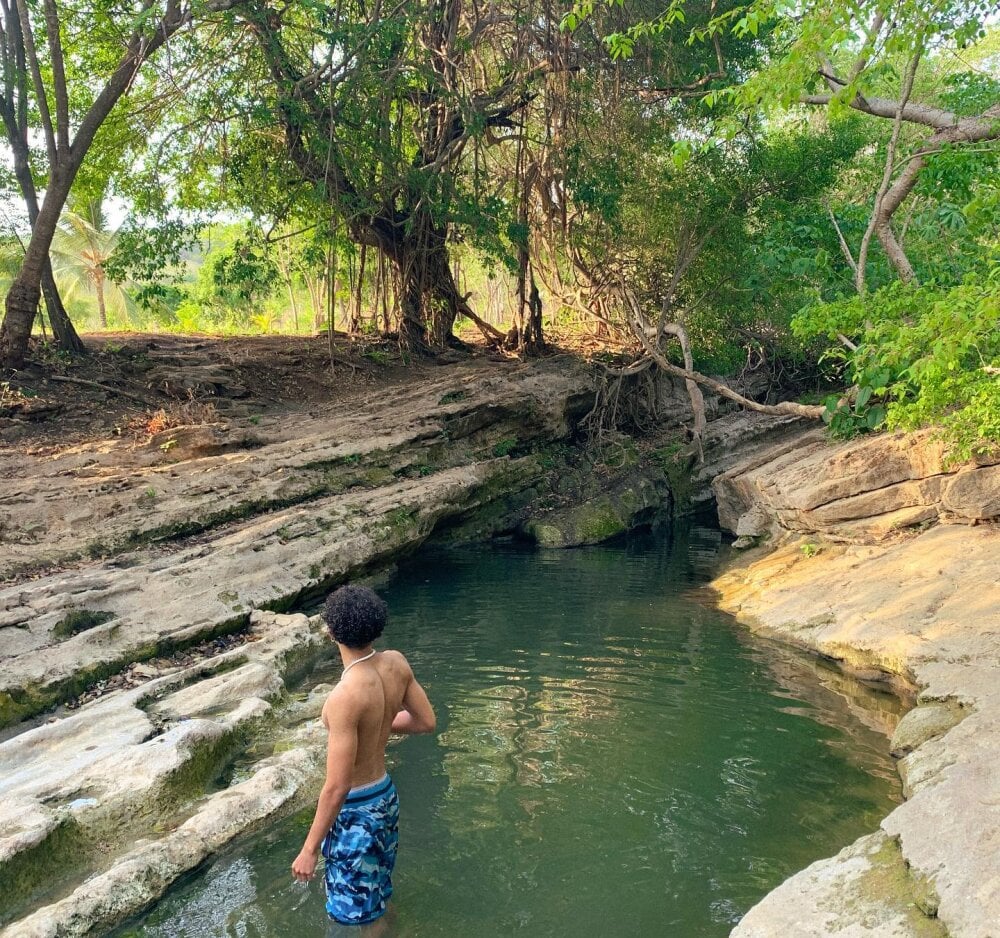 Ivano_joness Chatroom