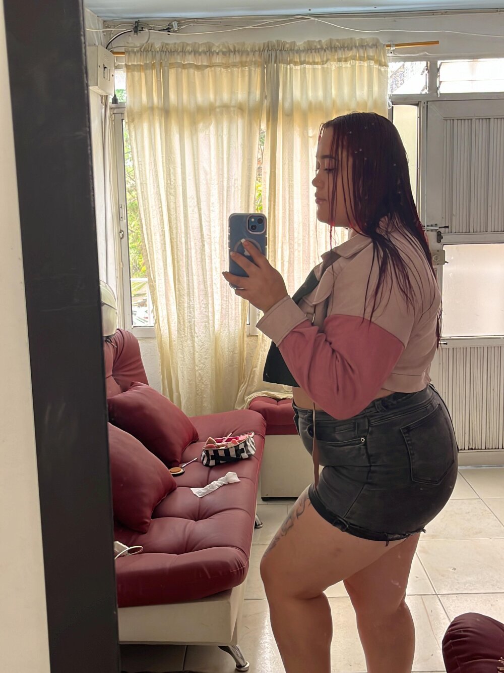 IvyPalacios Chatroom