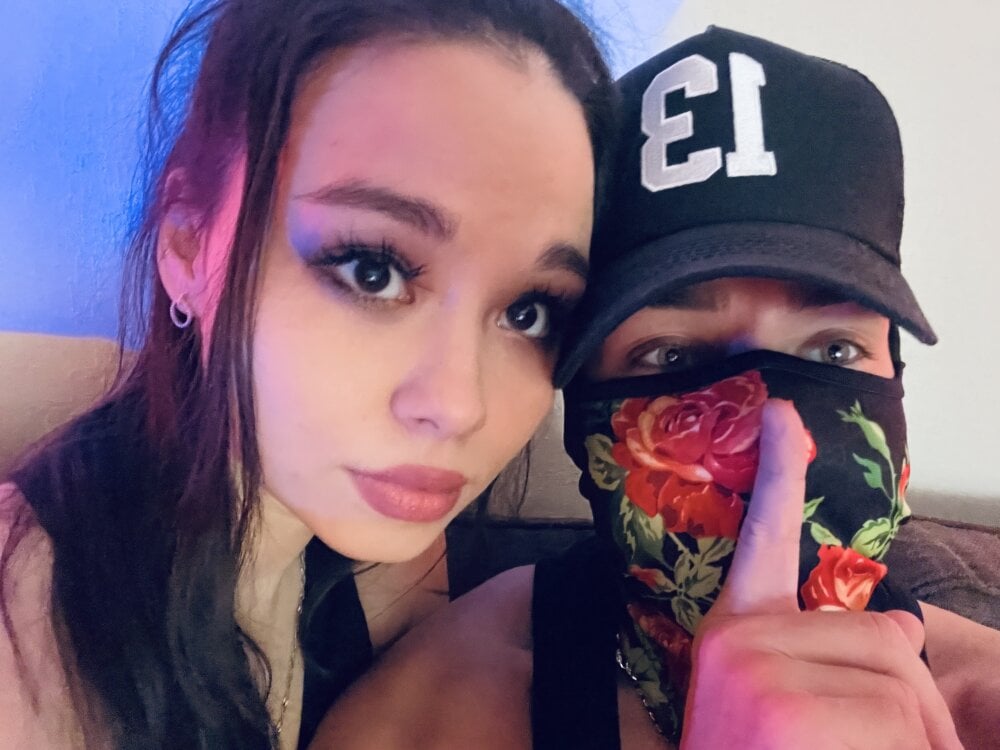 Jack6and9Jenna Chatroom