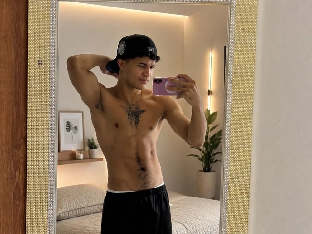 Jackson_smithh Chatroom