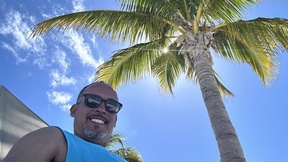 Jakk_Danielle_Lounge