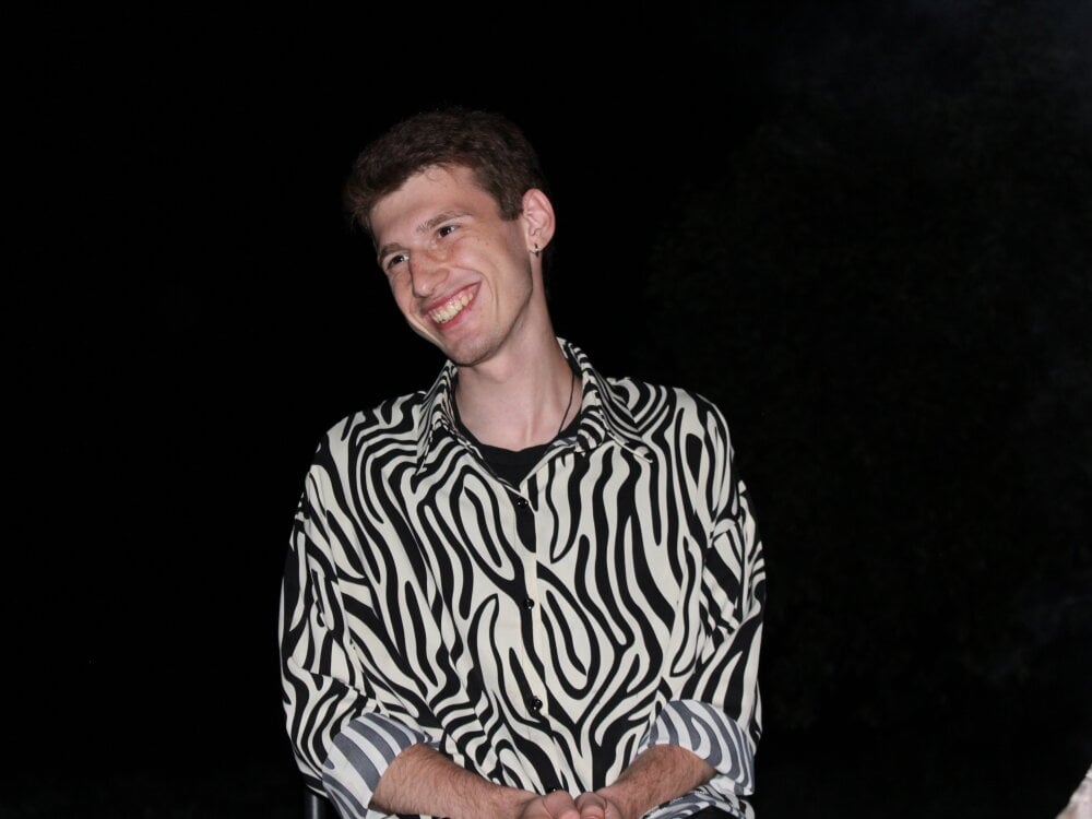 JamesLagerfeld Chatroom