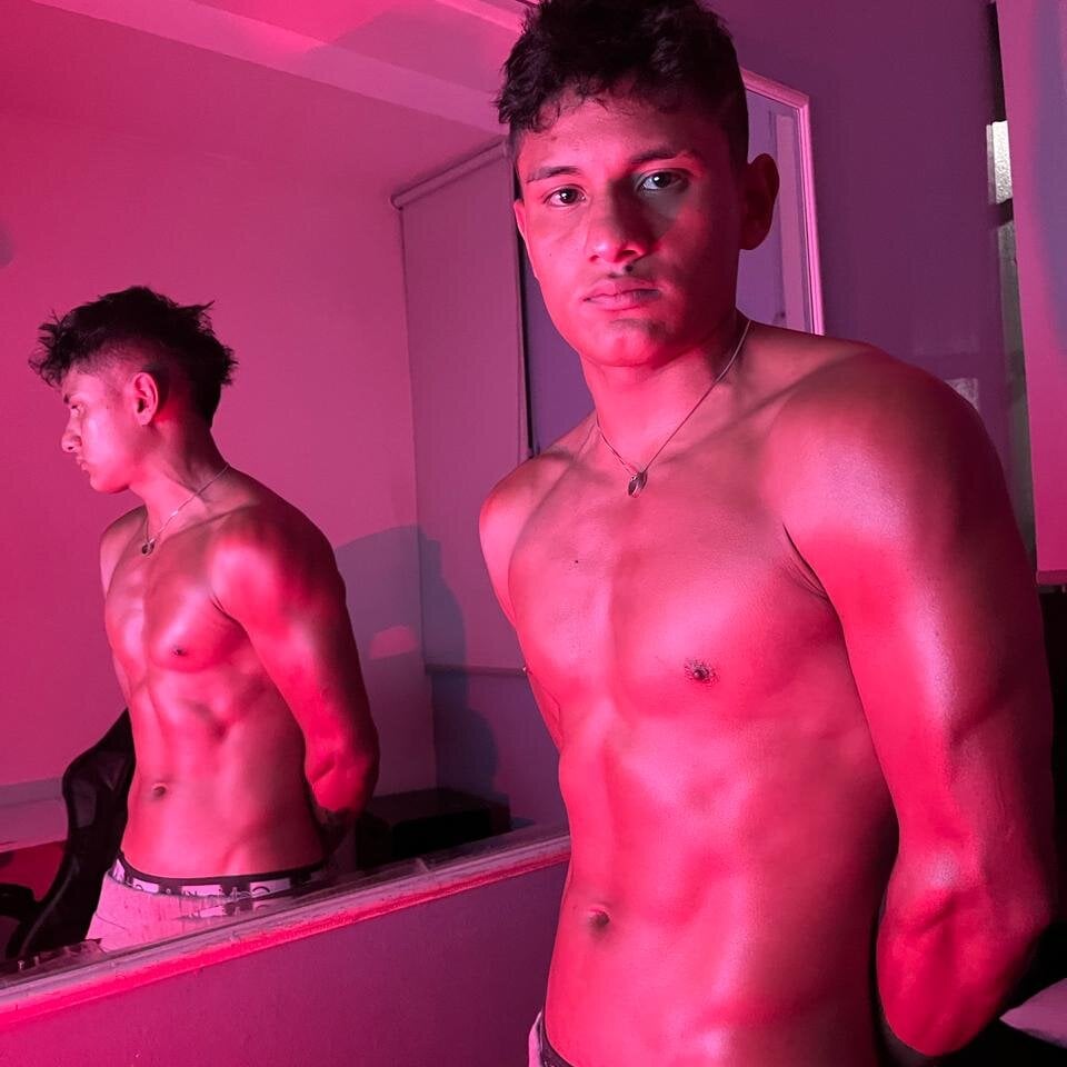 Jamesshott_ Chatroom