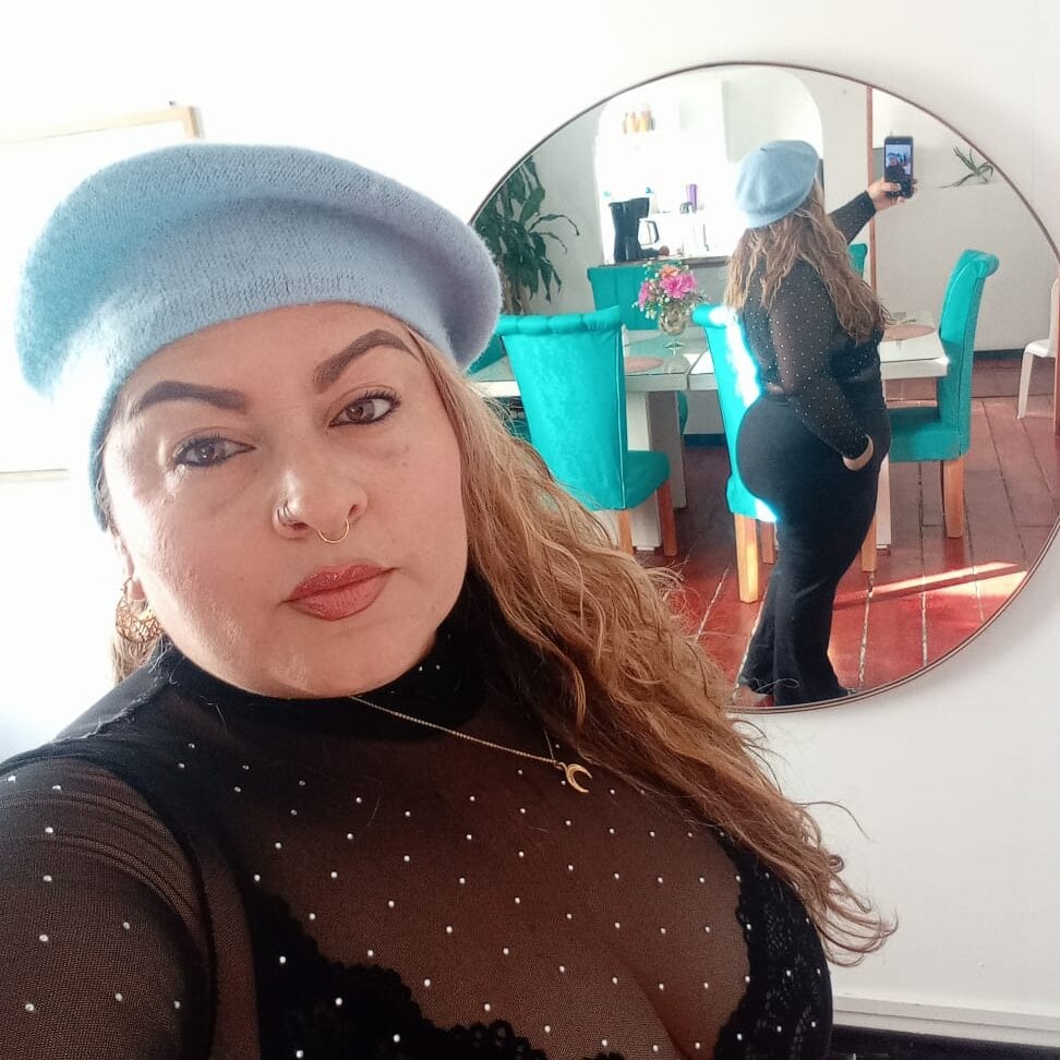 Jasmine_Pearl_ Chatroom