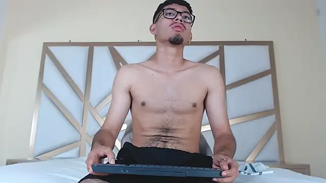 Jaxon_Carter Chatroom