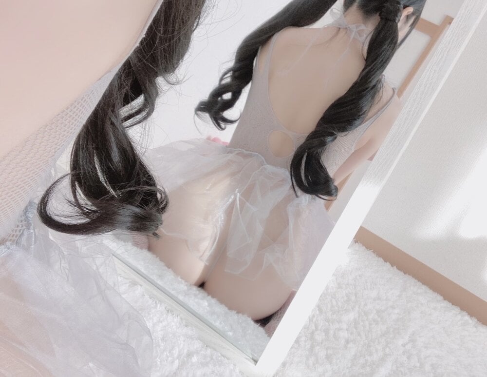 Jelly-squirt Chatroom