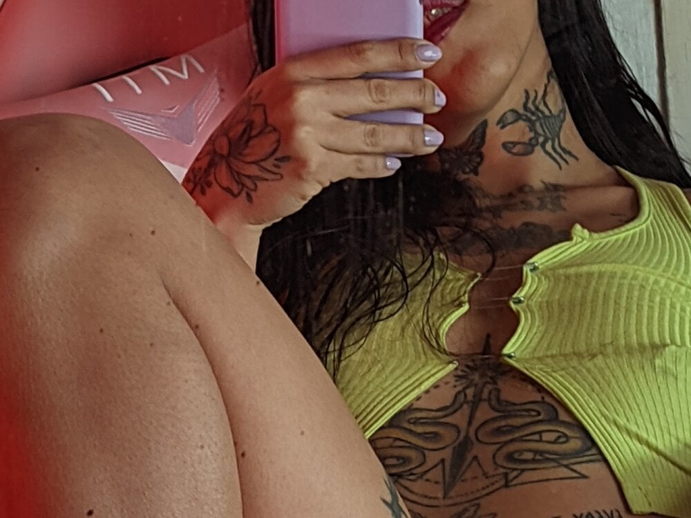 Jess_tattoo11 Chatroom