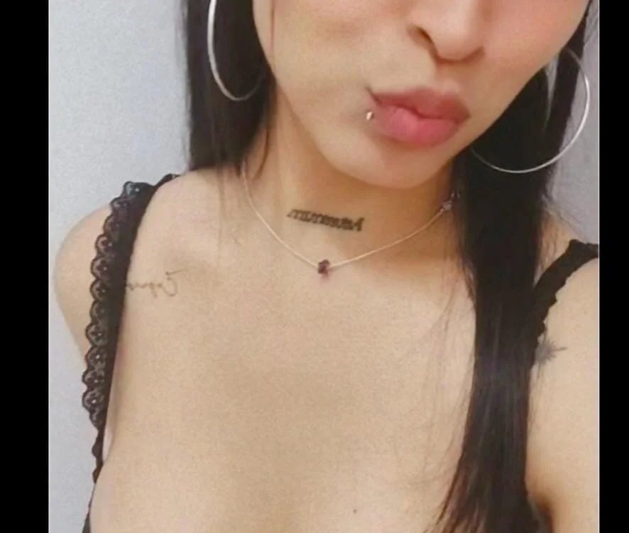 Jessica__ Chatroom