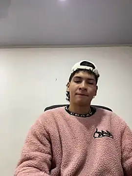 Jhojan_twink Chatroom