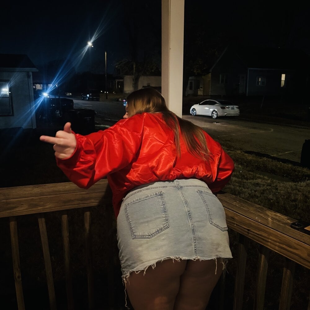 Jill-squirts2 Chatroom