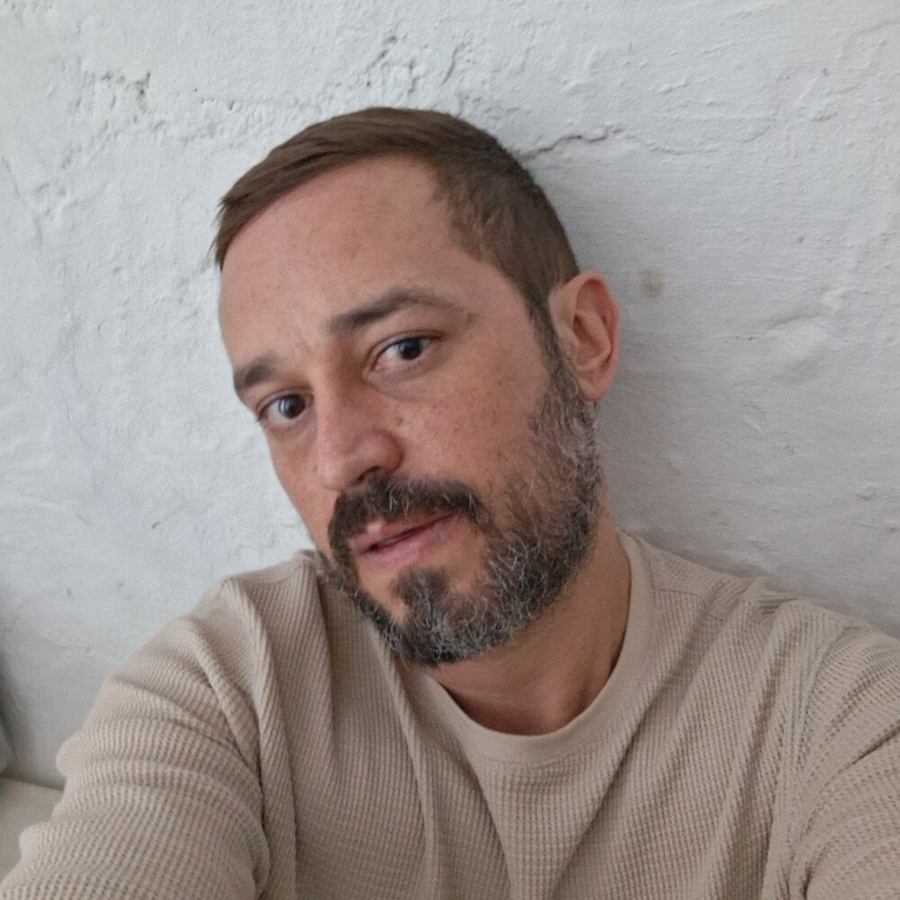 Johnnyhotlatmale Chatroom