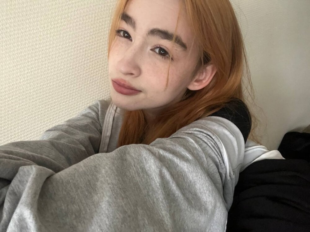 JuIianneDelfino Chatroom