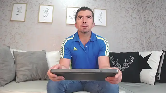 JuanKFit_45 Chatroom