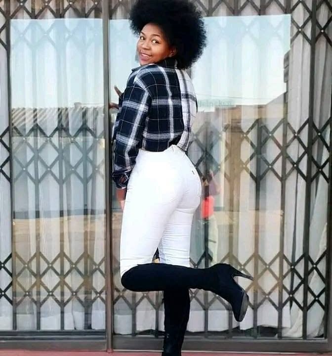 Juanitalanie Chatroom