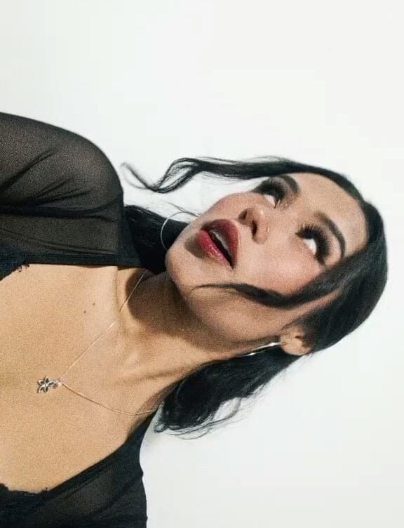 Julieta_Mendez Chatroom