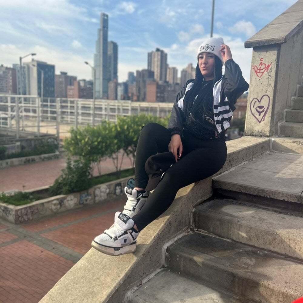 JulietthaLi Chatroom