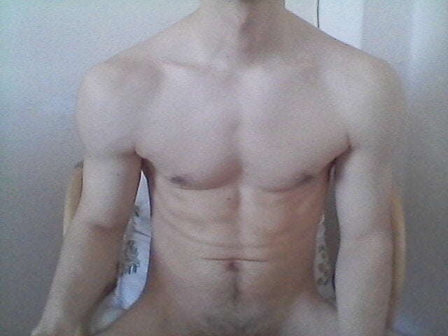 KUCUKSIKLI8CM Chatroom