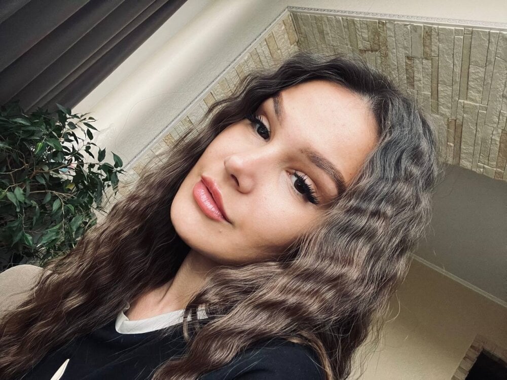 KariCachero Chatroom