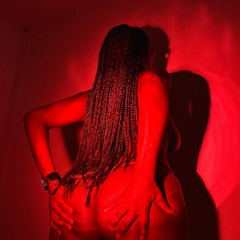 Kenisha_Dixon Chatroom