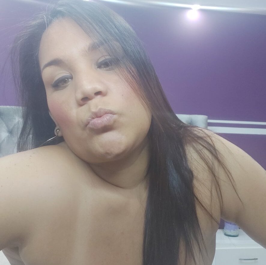 KimberlyPuentes Chatroom