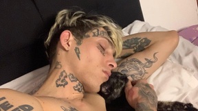 kinkylatincock
