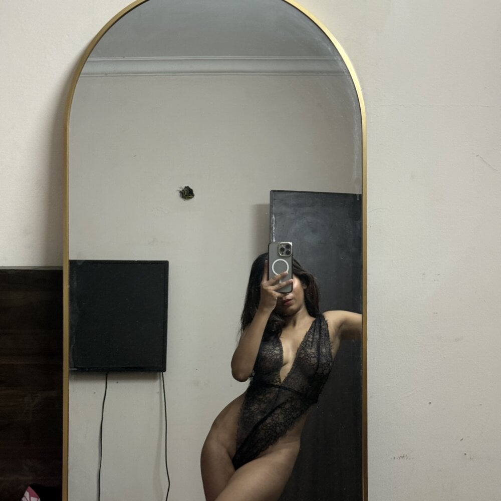 Kinky_Jasmine Chatroom