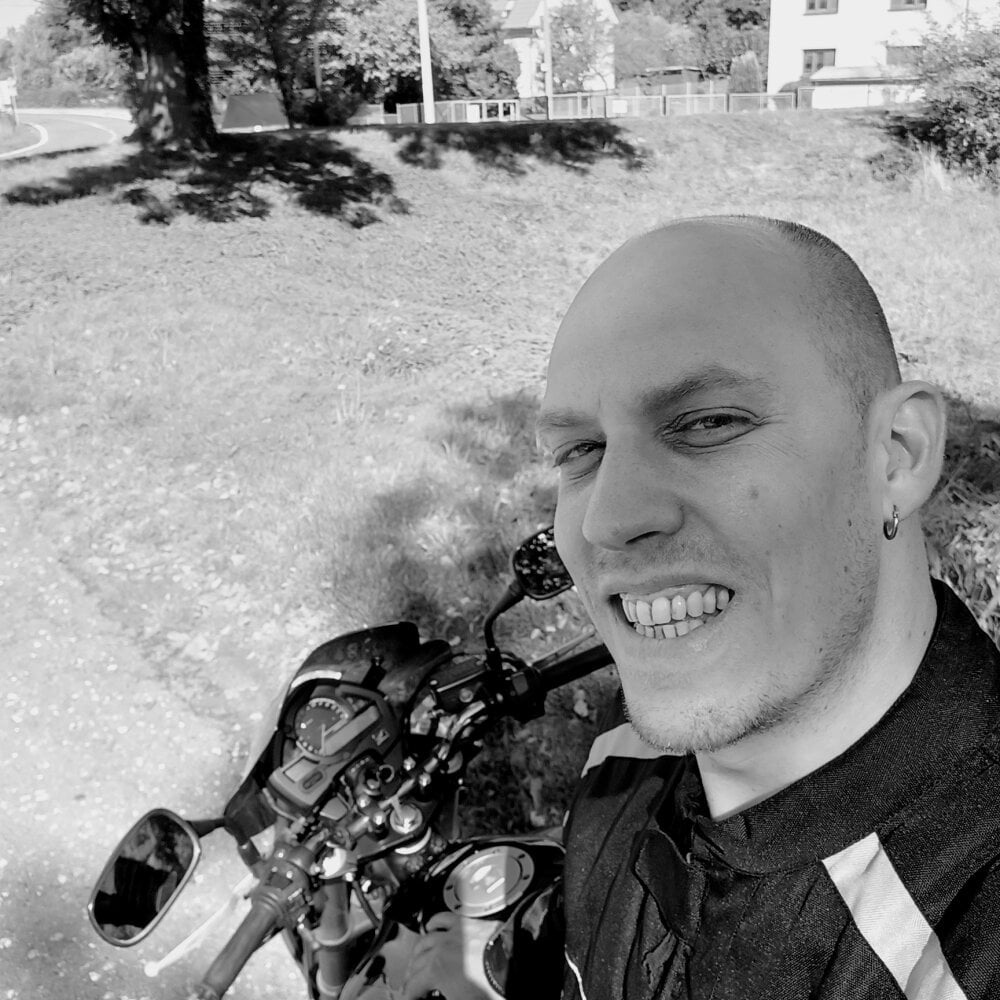 Kobradera1984 Chatroom