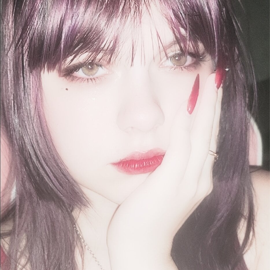 KristiBloom Chatroom