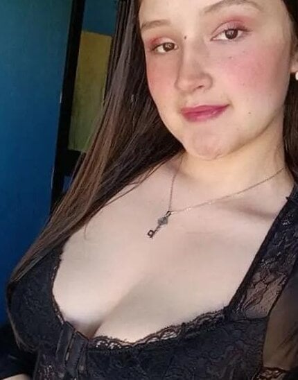 Krystal_Heartss Chatroom