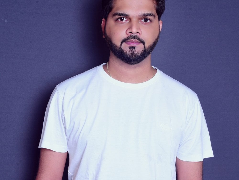 KumarSeduces Chatroom