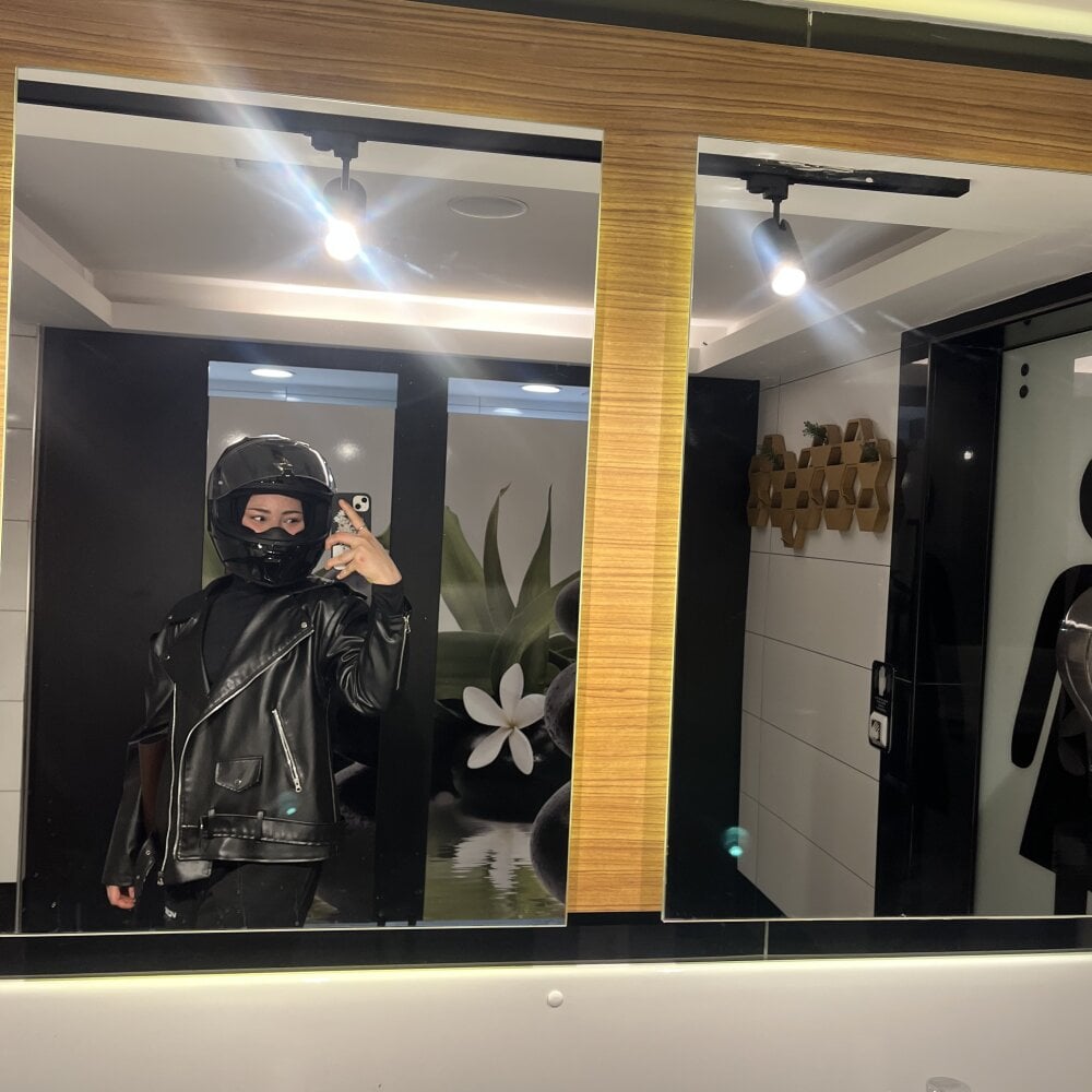 KumralDamlaaa Chatroom