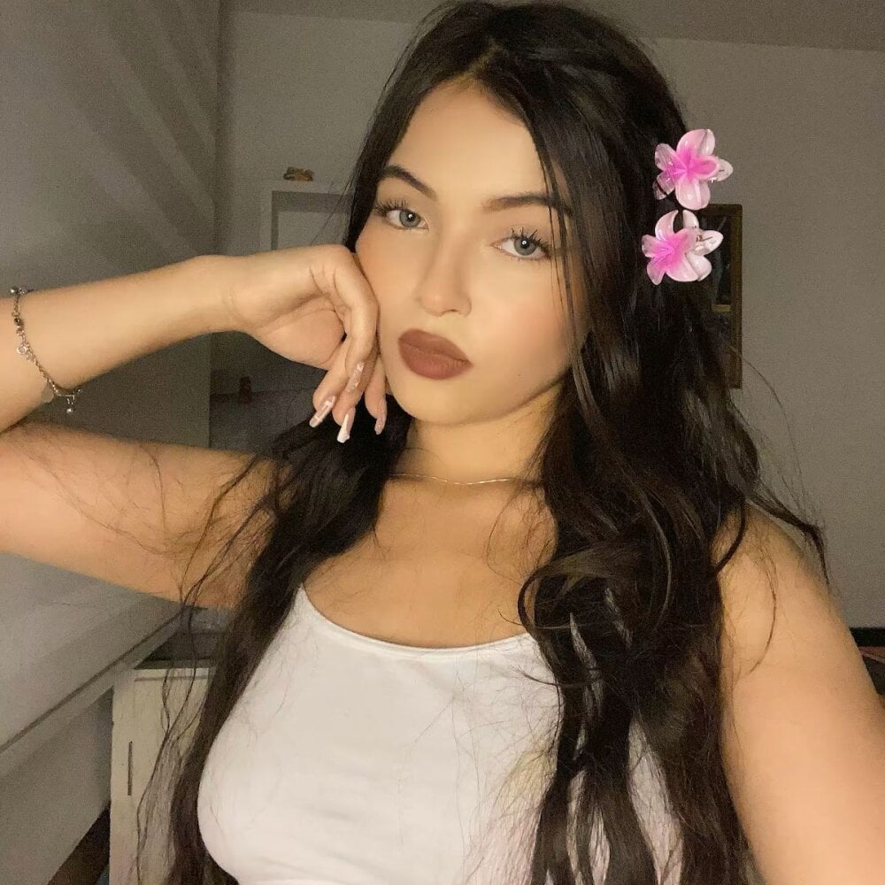 KyliePink_ Chatroom