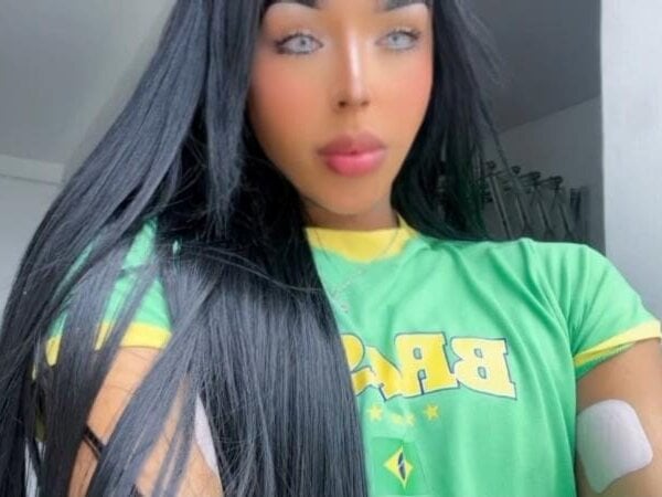 LIA-FER-DOLL Chatroom