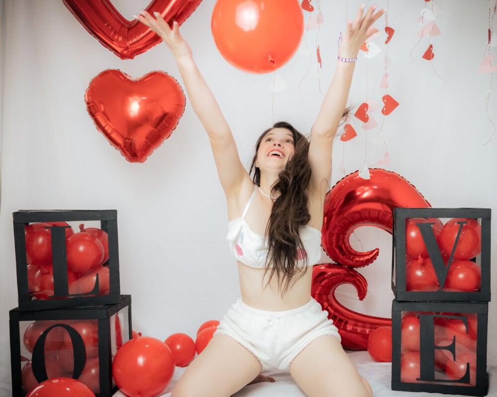 LILAFAVE Chatroom