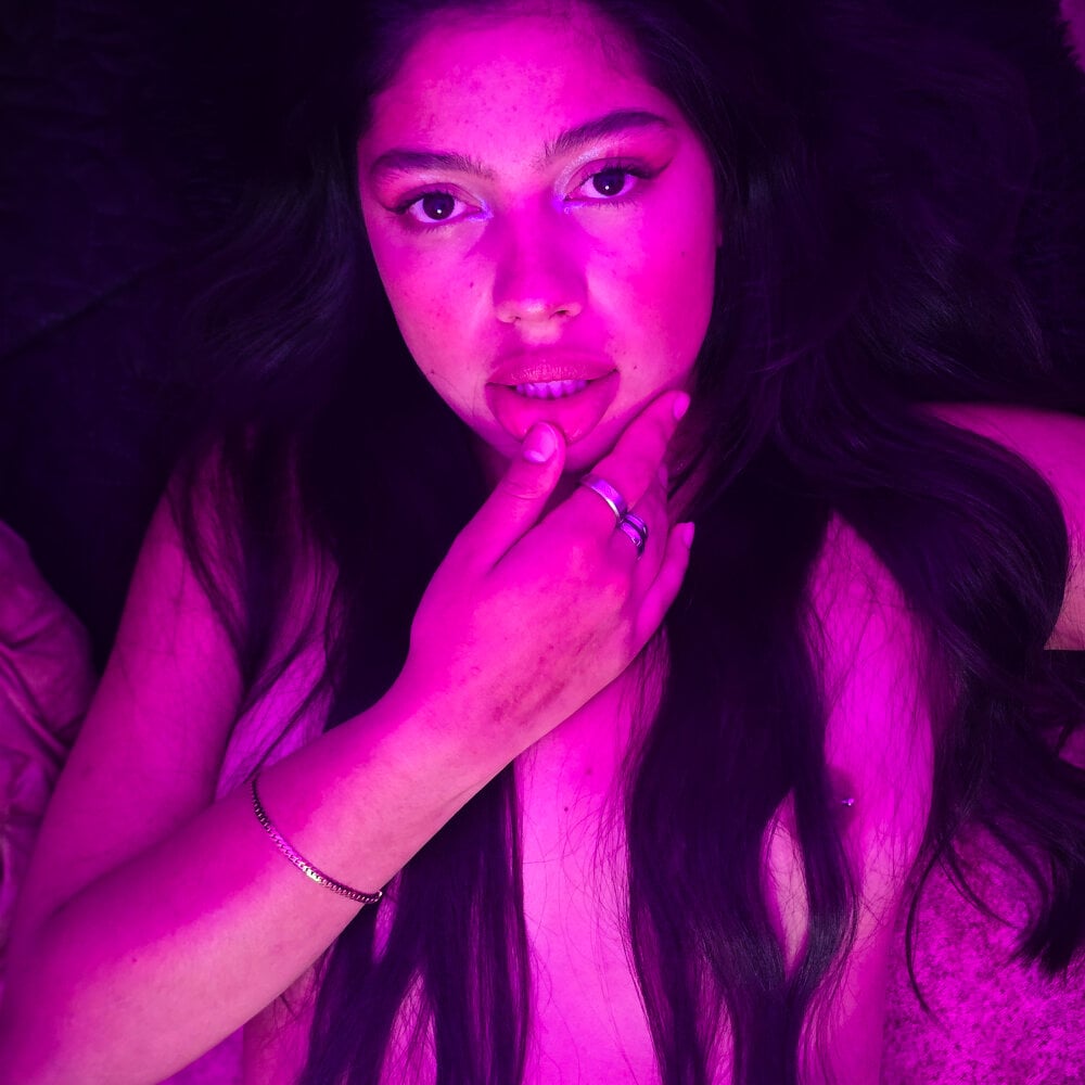 LUNITA_SWEET1 Chatroom