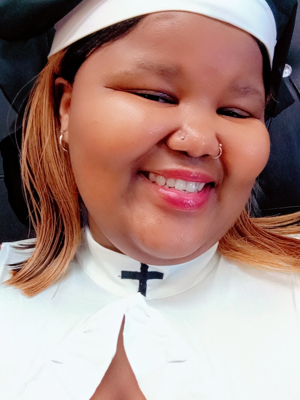 LadyBear2002 Chatroom