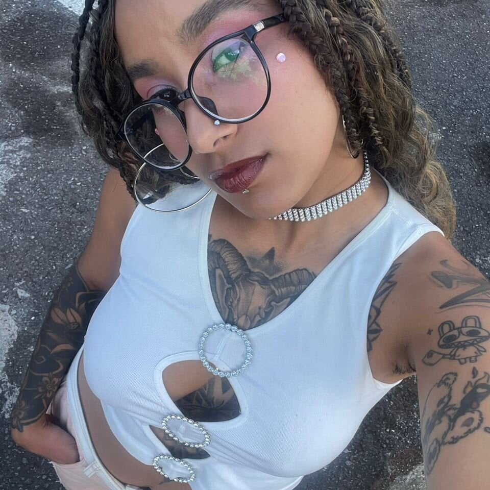 Lady_Katerinaa Chatroom