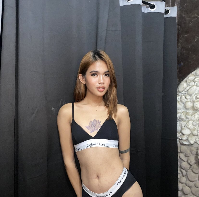 Lara_Salvatore Chatroom