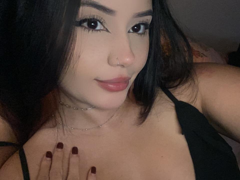 Larissa_Baby Chatroom