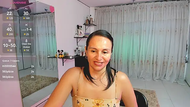 Latin_Lola Chatroom