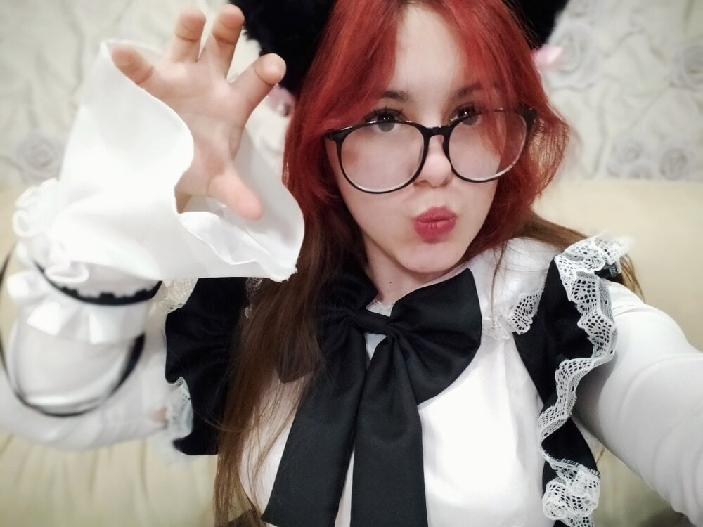 LaurenaLandro Chatroom