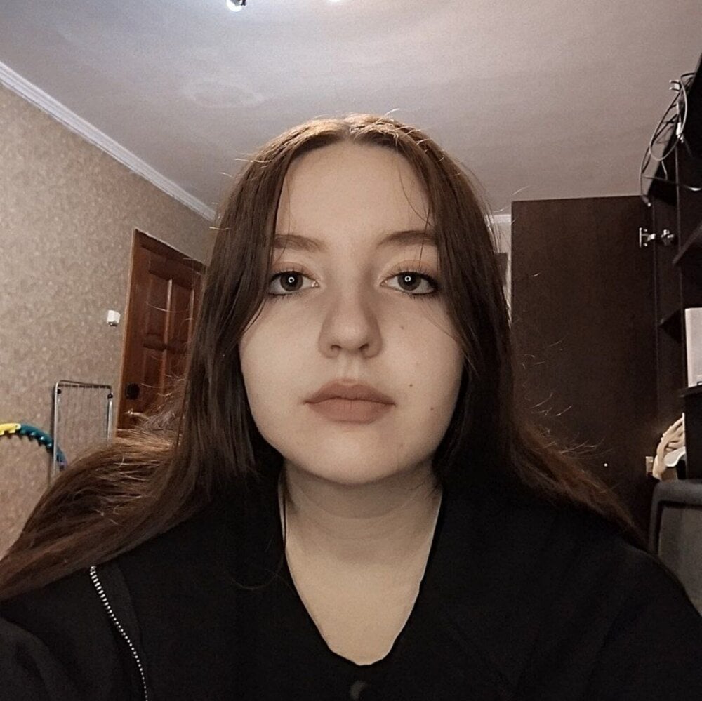 LauretteRagar Chatroom