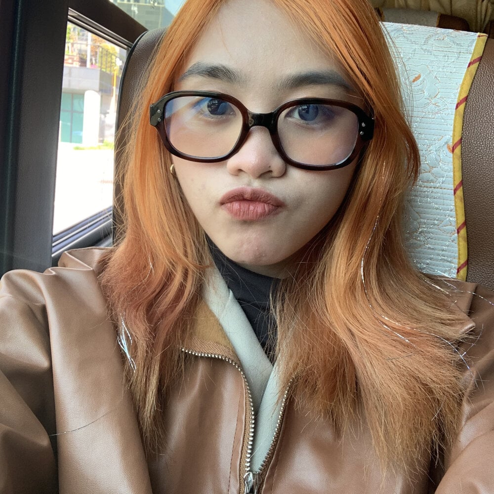 LenoraFrailey Chatroom